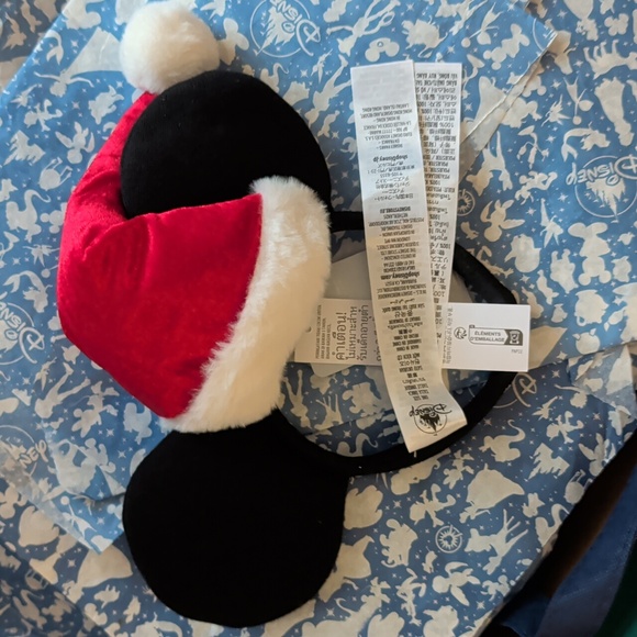 NWT Disney Mickey Mouse Santa Ears - Picture 2 of 3